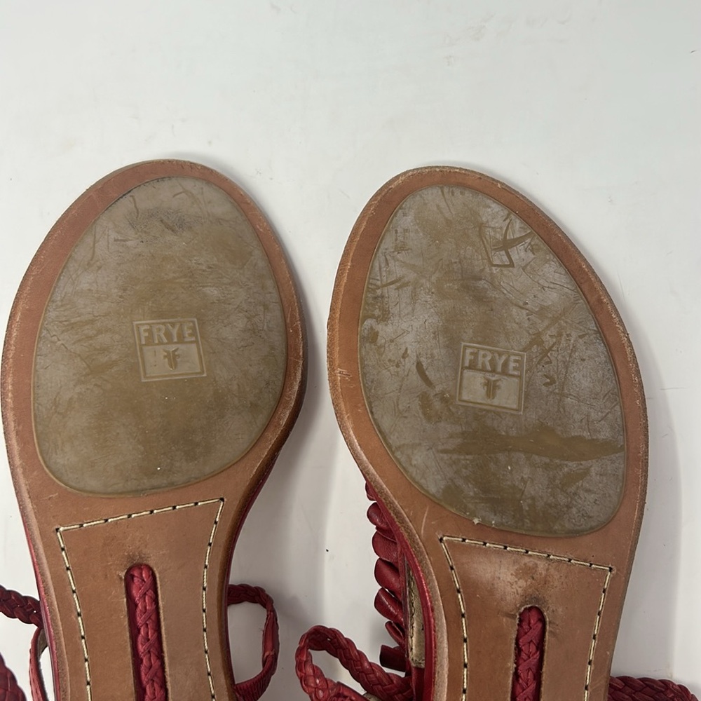 Frye Red Laurel Flower T-Strap Leather Women’s Sandals Size 10 - Picture 15 of 16